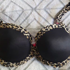 PINK VS Lace Wing Demi 36C